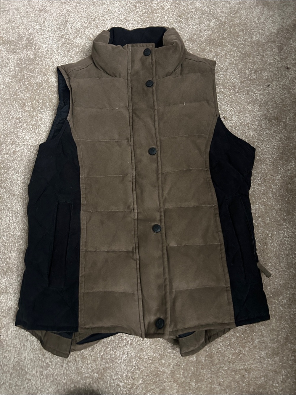 Women’s Quilted Sleeveless Puffer Vest - Brown & Black